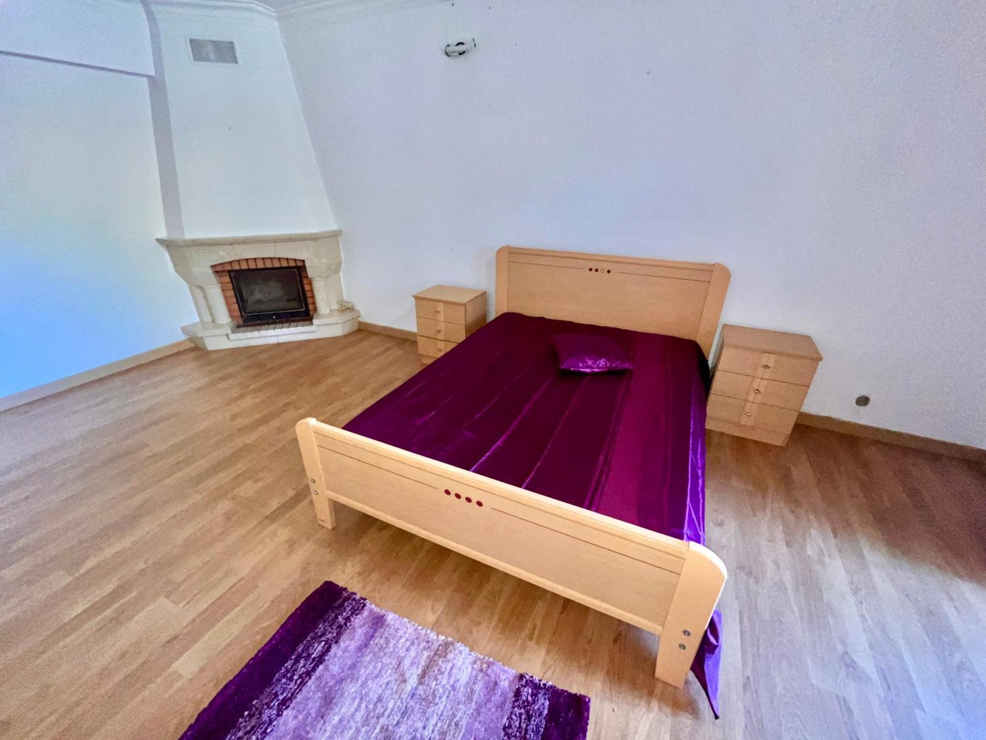 Апартаменти Quarto Boa Localizacao Com Cozinha E Casa De Banho Капаріка Екстер'єр фото