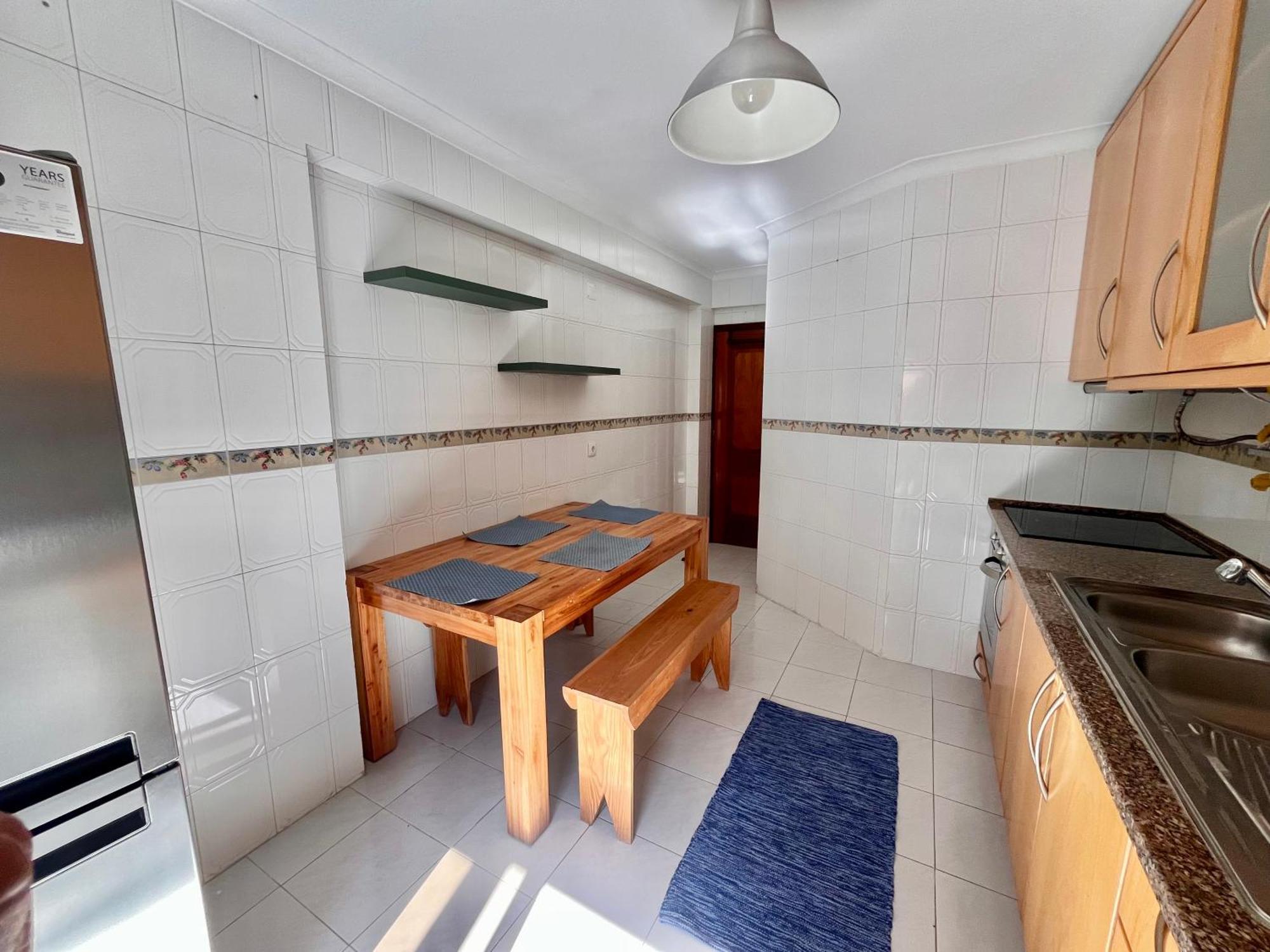 Апартаменти Quarto Boa Localizacao Com Cozinha E Casa De Banho Капаріка Екстер'єр фото