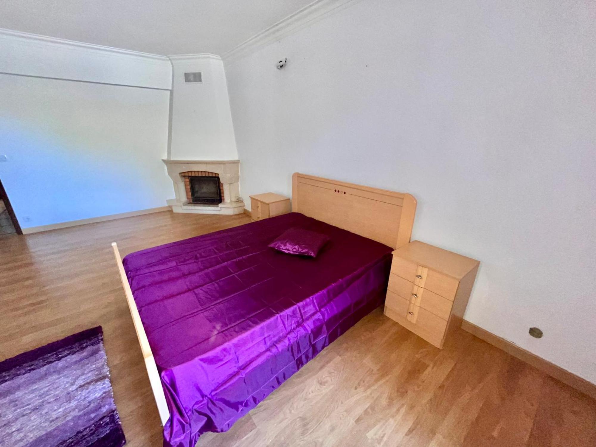 Апартаменти Quarto Boa Localizacao Com Cozinha E Casa De Banho Капаріка Екстер'єр фото